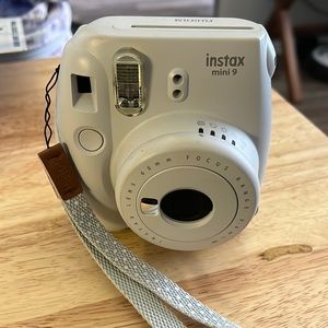 Fujifilm Instax Mini 9